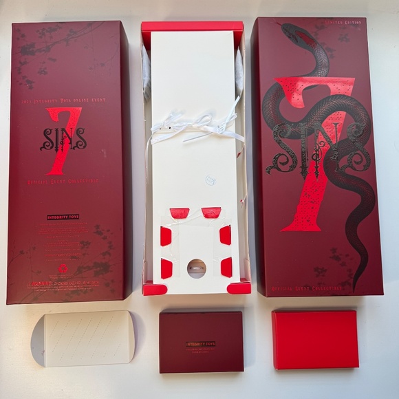 Red Convention 7 Seven Sins Integrity Toys Empty Box Lid Storage Replacement IT - Picture 9 of 10